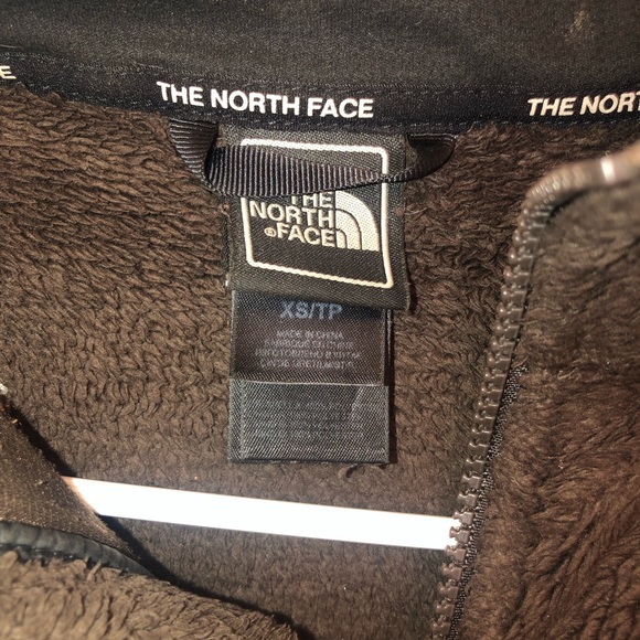 The North Face Fleece Jacket - Picture 7 of 7